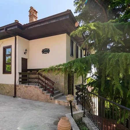 Vera Homestay