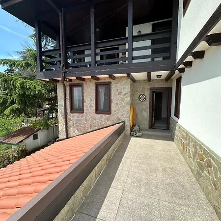 Homestay Vera *